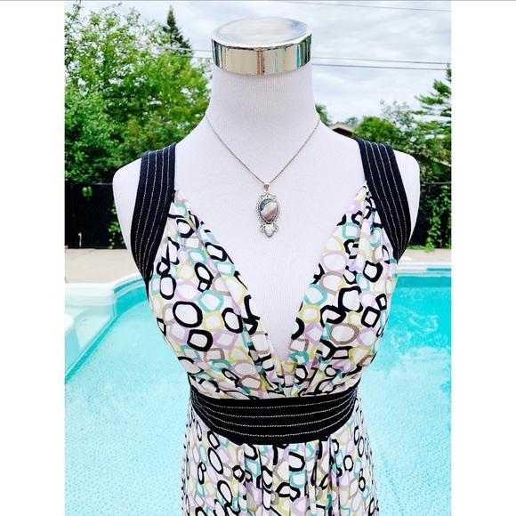 BCBG Maxazria Geometric Print V-neck Dress XS - Picture 5 of 8